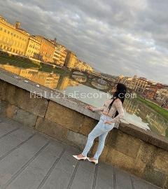 Sofia senza tutto